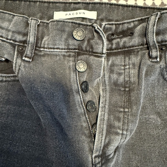 PacSun High Rise Straight Leg Ripped Black Jeans - Picture 4 of 8